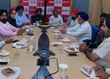 Navbharat times chronicles Sikhs in Mumbai