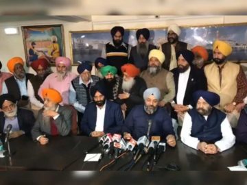 Amidst corruption allegations and spars between President Manjit Singh GK and General Secretary Manjinder Singh Sirsa, DSGMC sends mandatory notice to Gurdwara Election Commission to constitute new Executive Committee. New Delhi, 6 December 2018, WSN News Desk