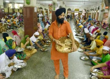 Guru Ka Langar at Darbar Sahib