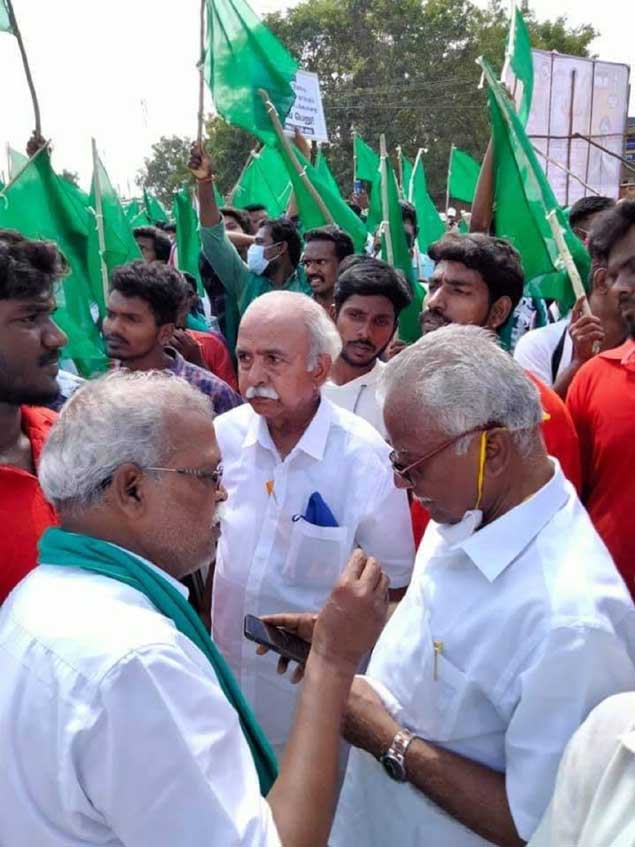 Rally to press for repeal of farm laws