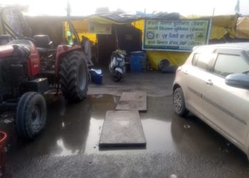 Kejriwal's Delhi government must provide emergency support to protesting farmers