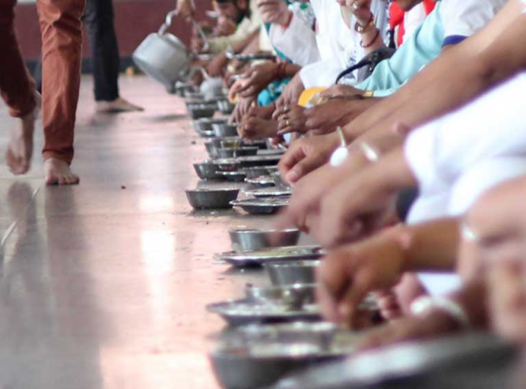 Langar at Darbar Sahib