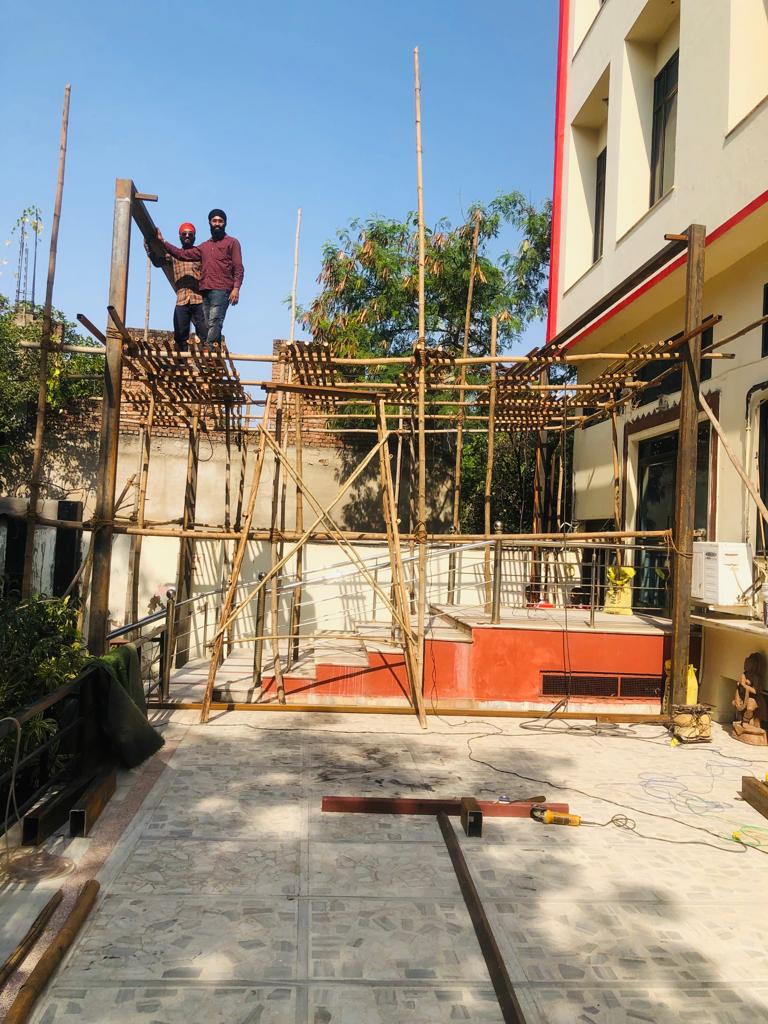 Sikligar Sikhs doing fabrication work in Jaipur